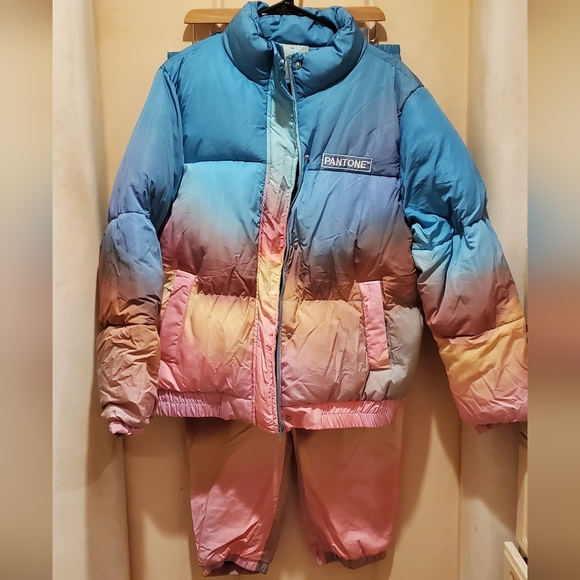 Colorful Gradient Puffer Jacket and Pants Set Size XL/0X Pantone X Forever 21 - Picture 4 of 6